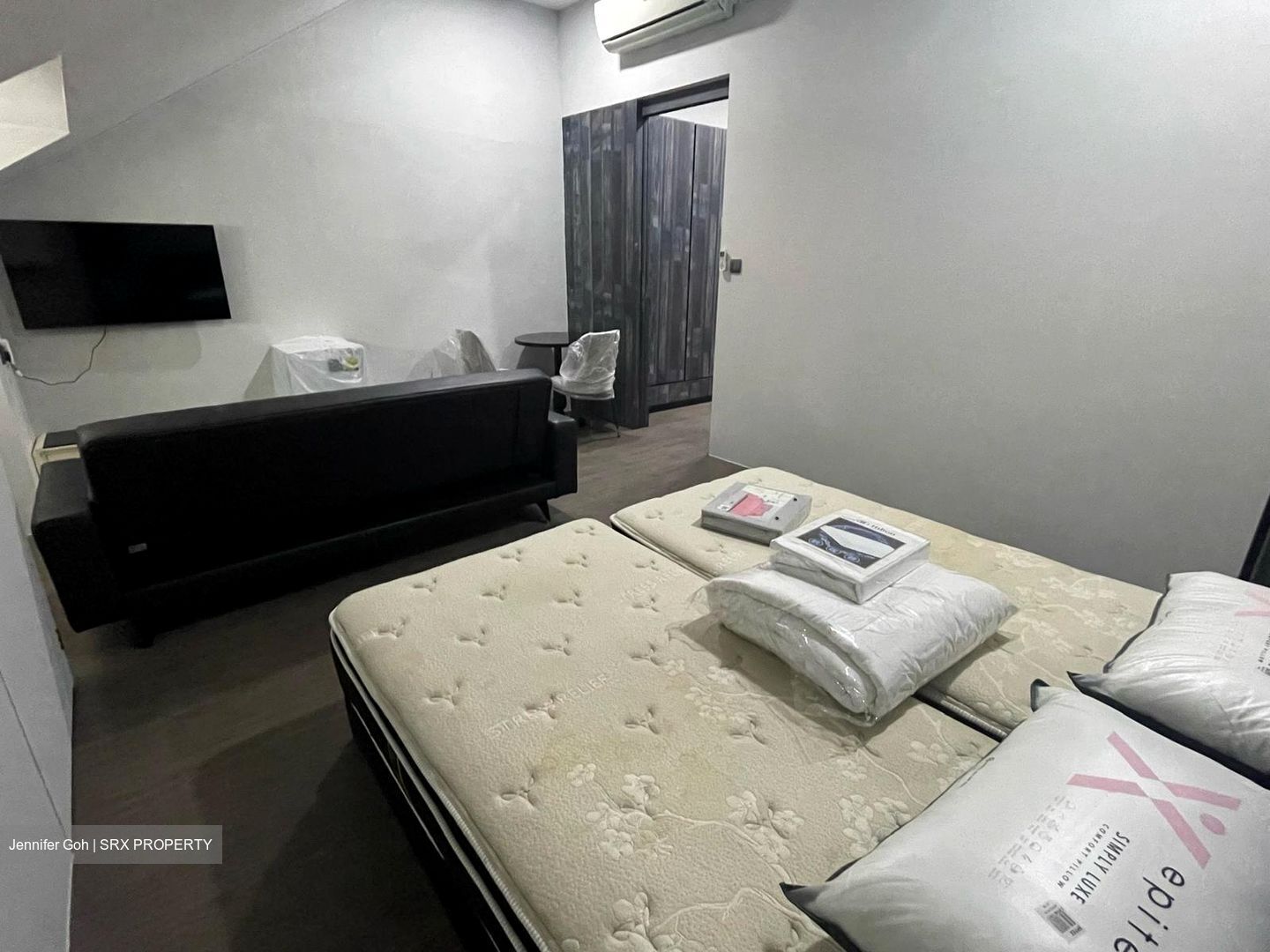 Lorong 36 Geylang (D14), Terrace #561477671